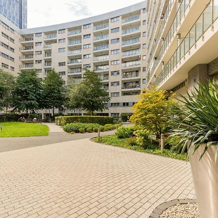 Deluxe Apartment Wronia 45 With Ac, Parking & Balcony By Renters Prestige วอร์ซอ ภายนอก รูปภาพ